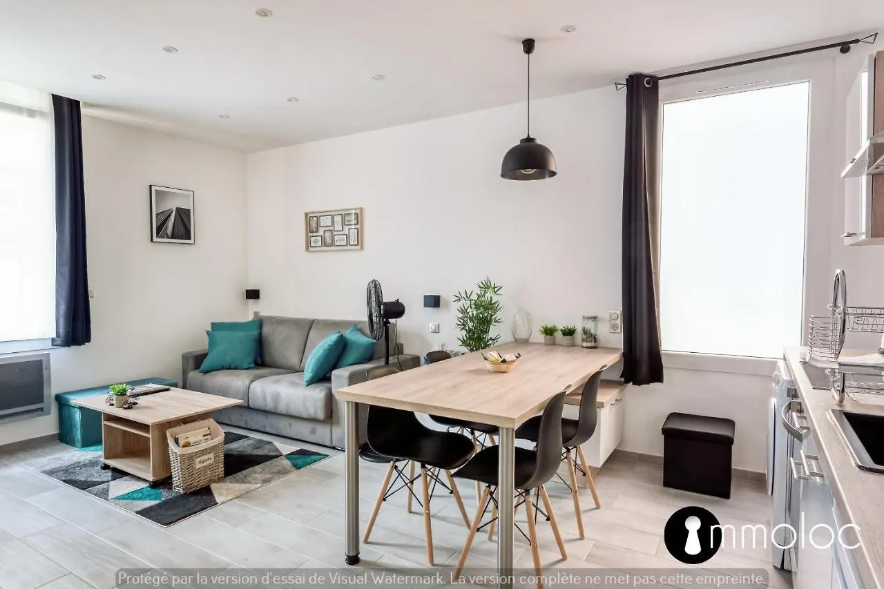Apartment Hyper Central Studio 2 Minutes Walk From 