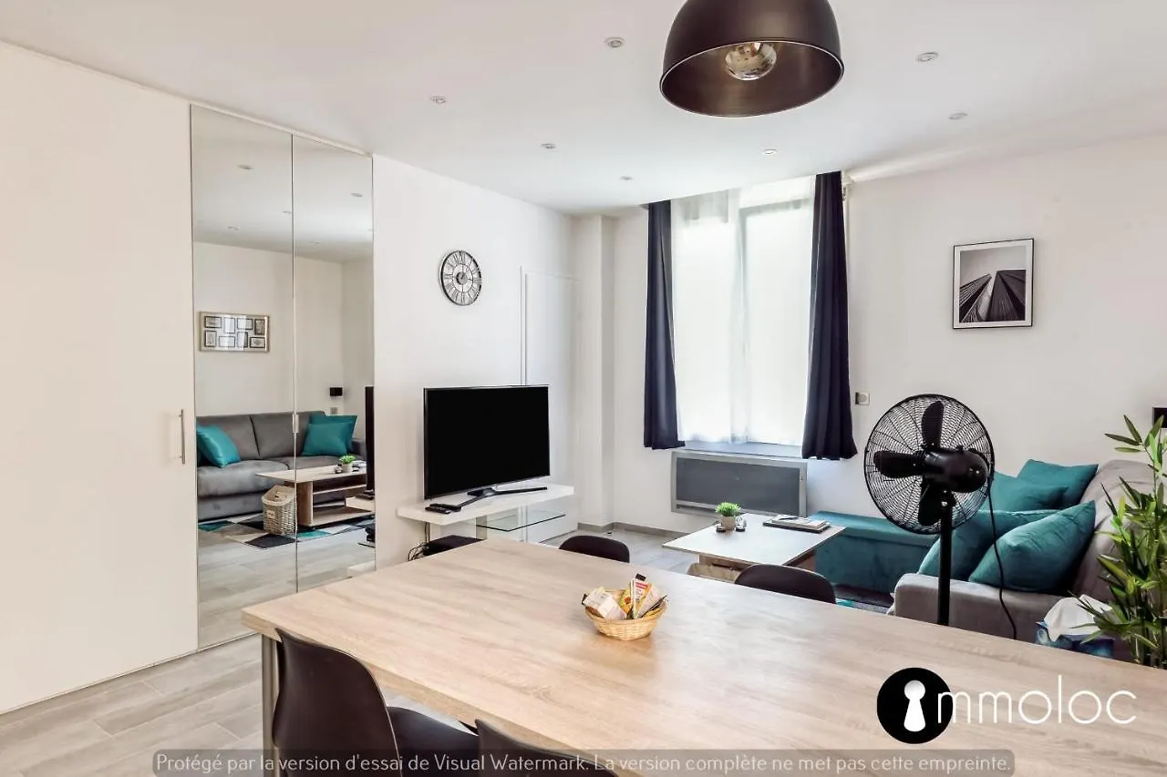 Apartment Hyper Central Studio 2 Minutes Walk From 