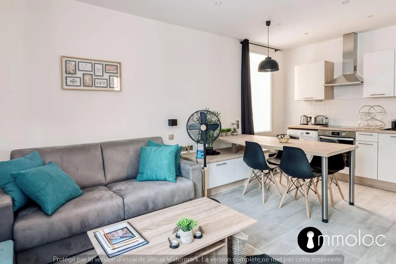 Hyper Central Studio 2 Minutes Walk From 